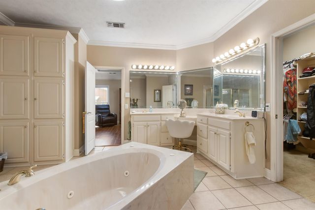 7 Pimlico Cove, Scott, AR 72142