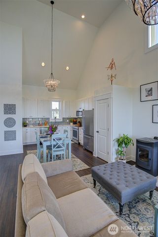 577 Sand Dune Avenue SW, Ocean Shores, WA 98569