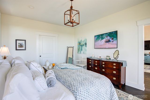 577 Sand Dune Avenue SW, Ocean Shores, WA 98569