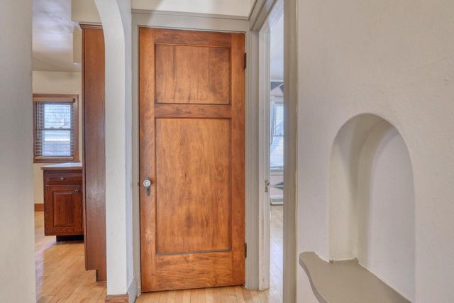 2141 S 87th STREET, West Allis, WI 53227