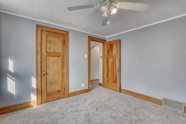 2141 S 87th STREET, West Allis, WI 53227