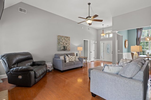 8308 Kayla Rose Circle, Ooltewah, TN 37363