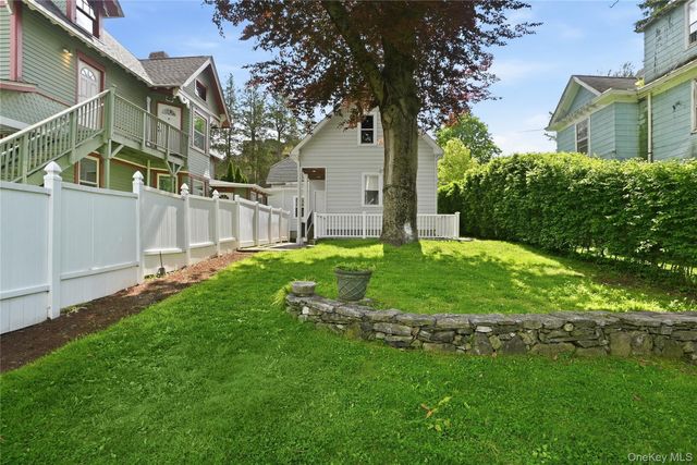 116 Carpenter Avenue, Mount Kisco, NY 10549