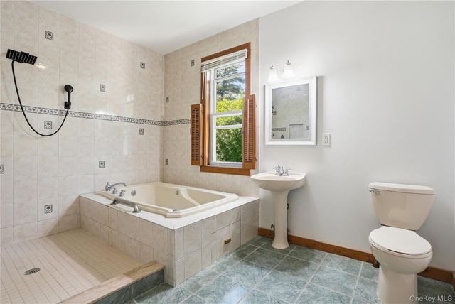 116 Carpenter Avenue, Mount Kisco, NY 10549