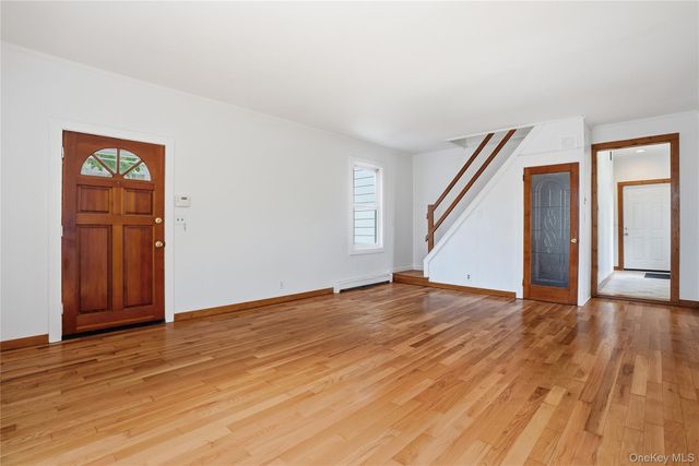 116 Carpenter Avenue, Mount Kisco, NY 10549