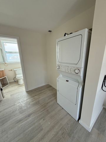 359 Lowell 2, Somerville, MA 02145