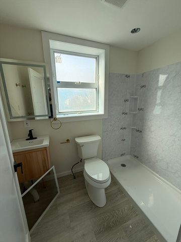 359 Lowell 2, Somerville, MA 02145