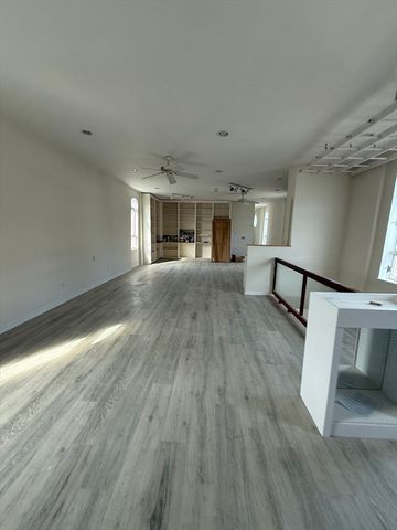 359 Lowell 2, Somerville, MA 02145