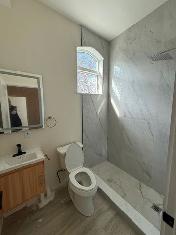 359 Lowell 2, Somerville, MA 02145