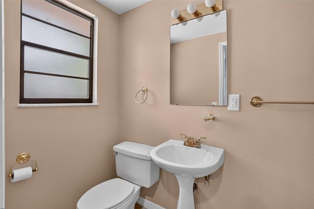2053 WOODY DRIVE, Windermere, FL 34786