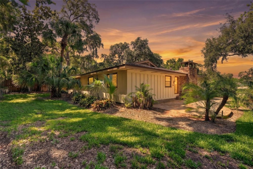 2053 WOODY DRIVE, Windermere, FL 34786