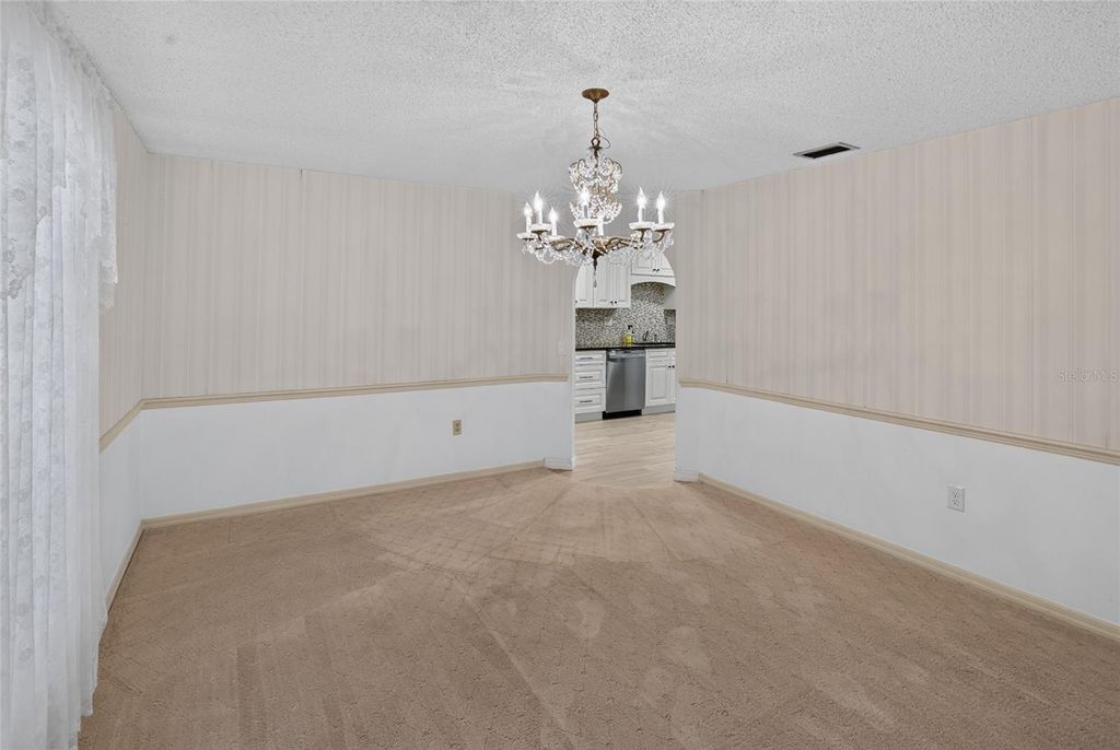 Image 18 of property listing at 2053 WOODY DRIVE, Windermere, FL 34786