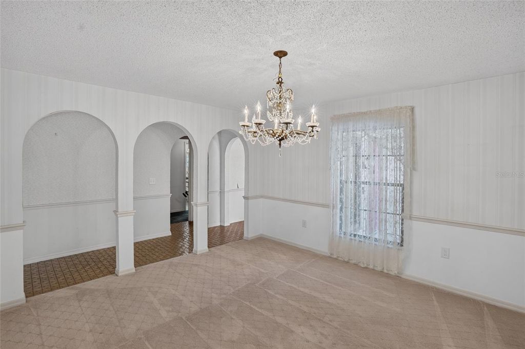 Image 19 of property listing at 2053 WOODY DRIVE, Windermere, FL 34786