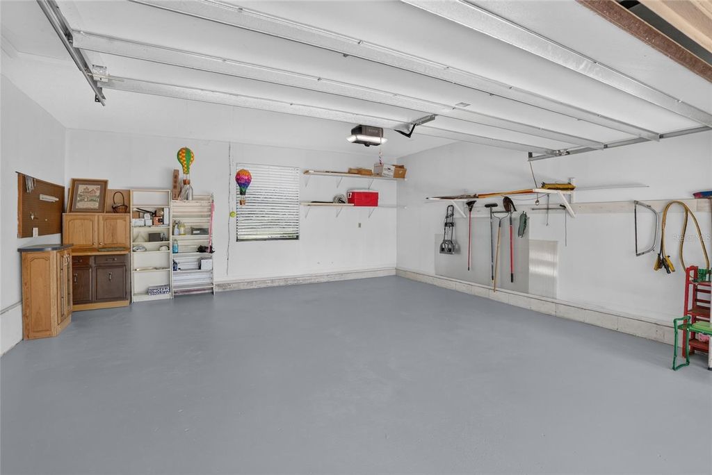 Image 37 of property listing at 2053 WOODY DRIVE, Windermere, FL 34786