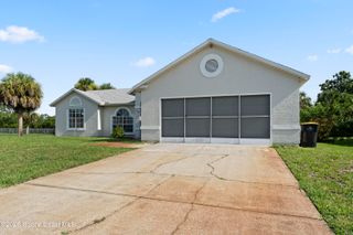 1768 Wake Forest Road NW, Palm Bay, FL 32907