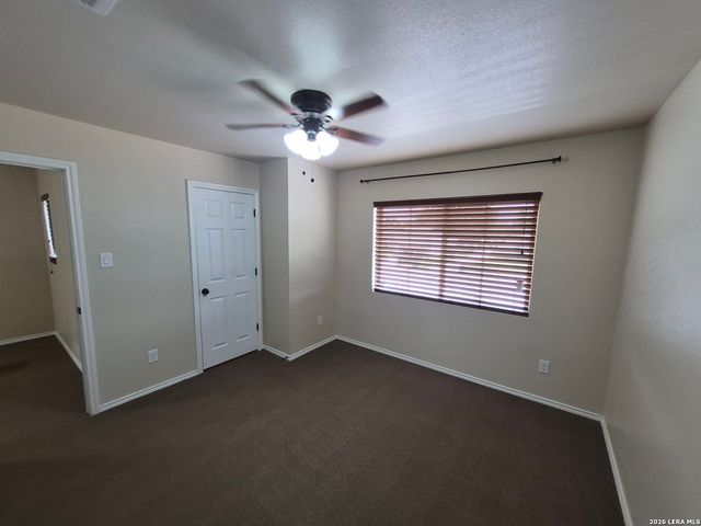 8703 Pensive Dr., Converse, TX 78109
