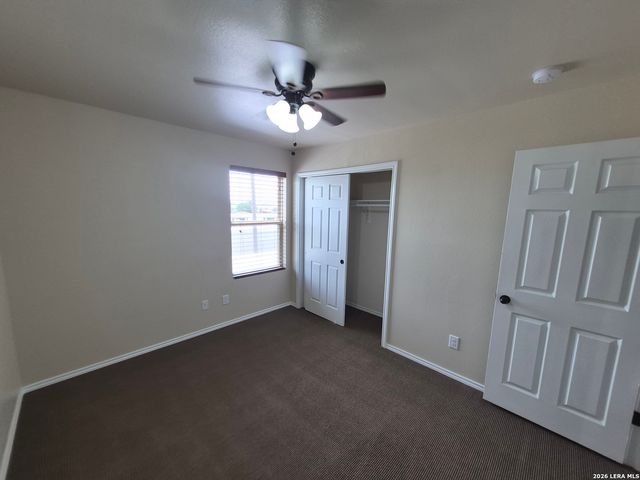 8703 Pensive Dr., Converse, TX 78109
