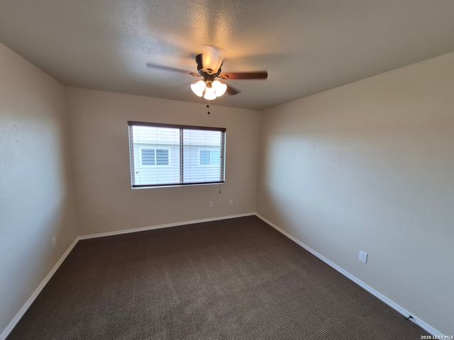 8703 Pensive Dr., Converse, TX 78109