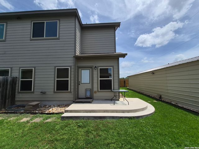8703 Pensive Dr., Converse, TX 78109