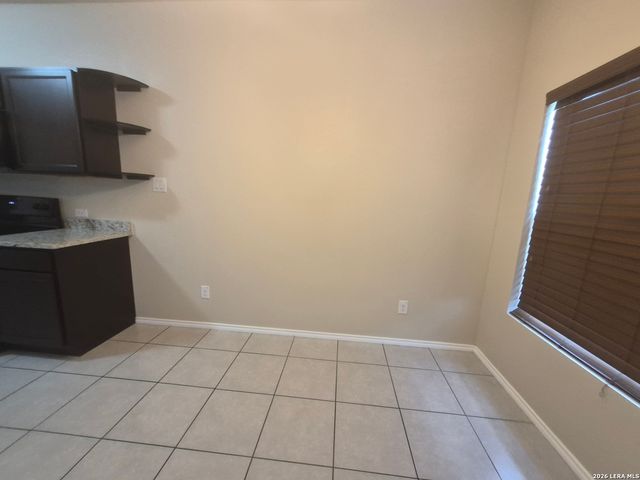 8703 Pensive Dr., Converse, TX 78109