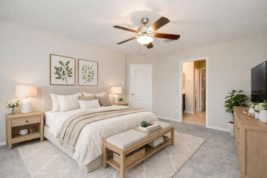 Image 10 of property listing at 29103 Jacobs River Drive, Katy, TX 77494