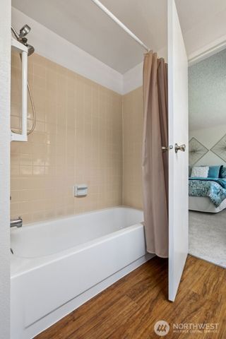 23812 138th Avenue SE, Kent, WA 98042