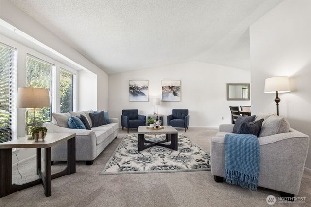 23812 138th Avenue SE, Kent, WA 98042