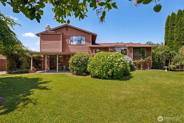 23812 138th Avenue SE, Kent, WA 98042