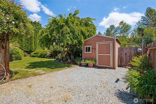 23812 138th Avenue SE, Kent, WA 98042