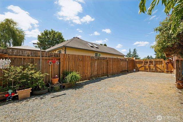 23812 138th Avenue SE, Kent, WA 98042