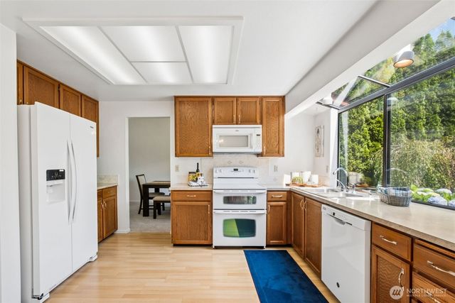23812 138th Avenue SE, Kent, WA 98042