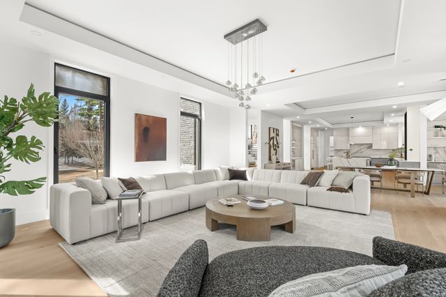 5 Deer Path Lane, Weston, MA 02493