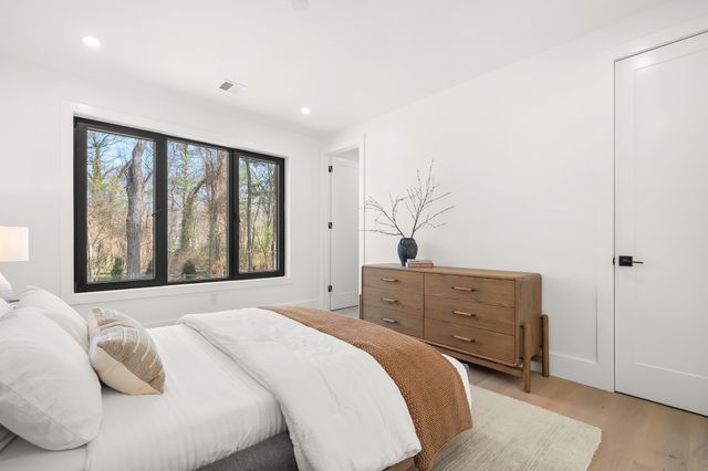 5 Deer Path Lane, Weston, MA 02493
