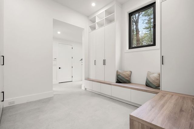 5 Deer Path Lane, Weston, MA 02493