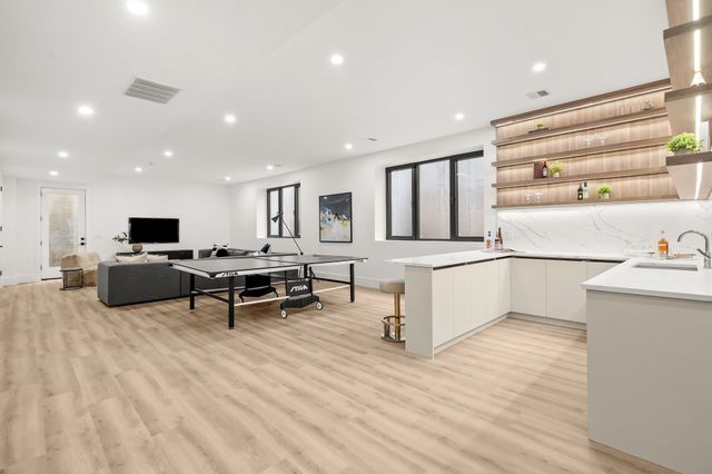 5 Deer Path Lane, Weston, MA 02493