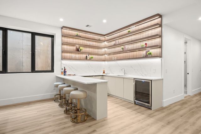 5 Deer Path Lane, Weston, MA 02493