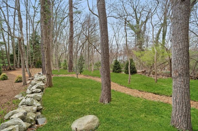 5 Deer Path Lane, Weston, MA 02493