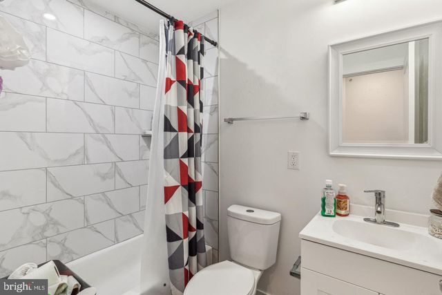 1711 SNYDER AVE, Philadelphia, PA 19145