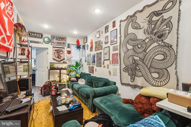 1711 SNYDER AVE, Philadelphia, PA 19145