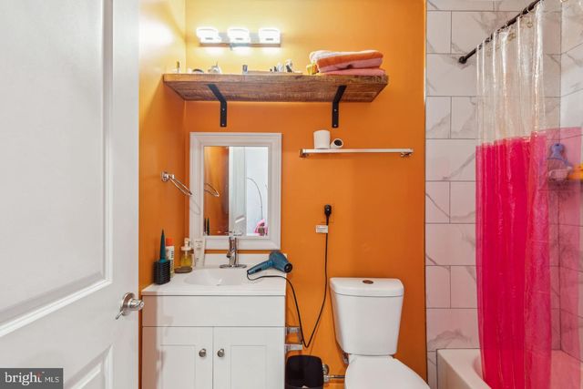 1711 SNYDER AVE, Philadelphia, PA 19145