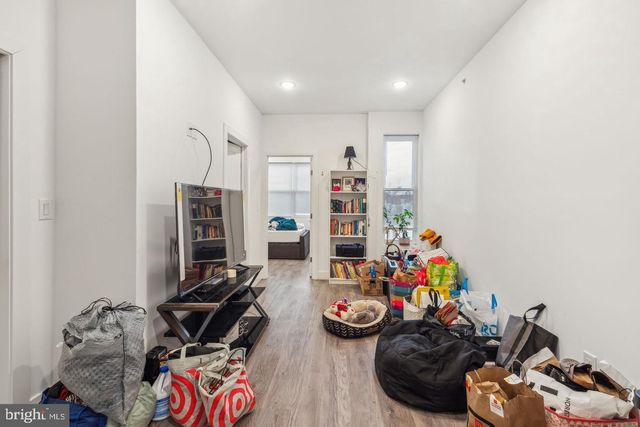 1711 SNYDER AVE, Philadelphia, PA 19145