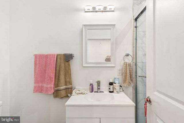 1711 SNYDER AVE, Philadelphia, PA 19145