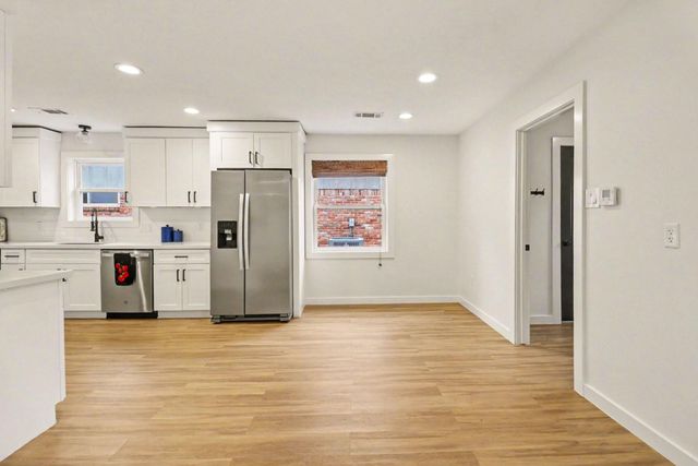 5814 Braesheather Drive, Houston, TX 77096