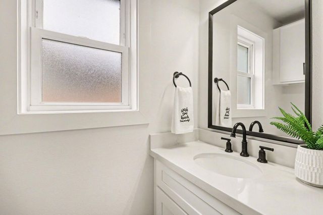 5814 Braesheather Drive, Houston, TX 77096