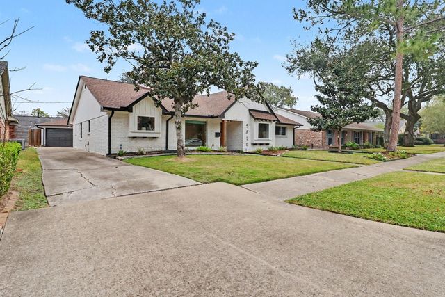 5814 Braesheather Drive, Houston, TX 77096
