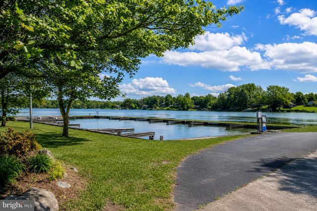 76 CLEAR WATER LN, Louisa, VA 23093