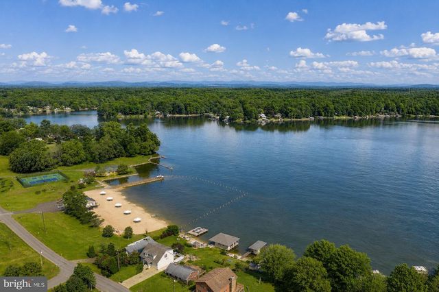 76 CLEAR WATER LN, Louisa, VA 23093