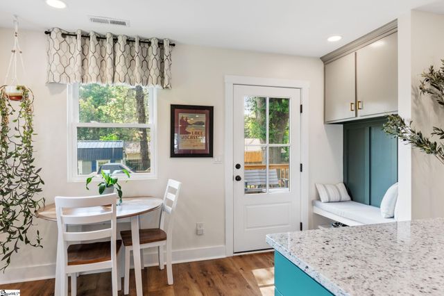 7 Lark Street, Greenville, SC 29607