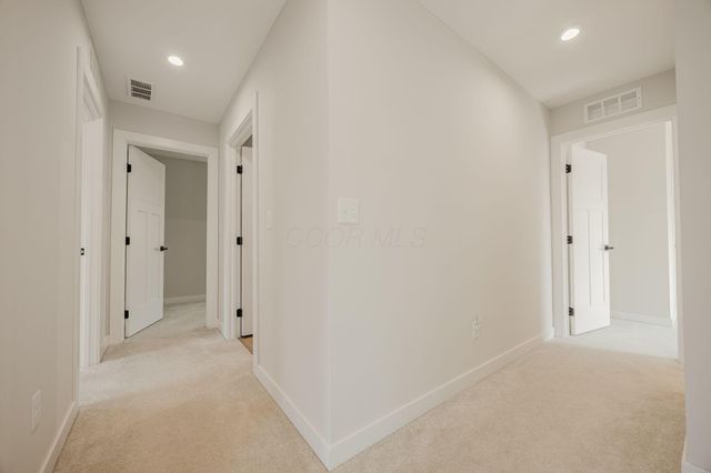 1236 Portrush Drive, Sunbury, OH 43074