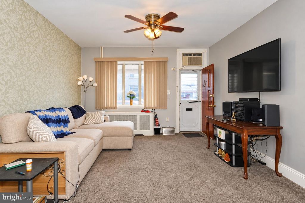 2855 HEDLEY ST, PHILADELPHIA, PA 19137 — photo 4